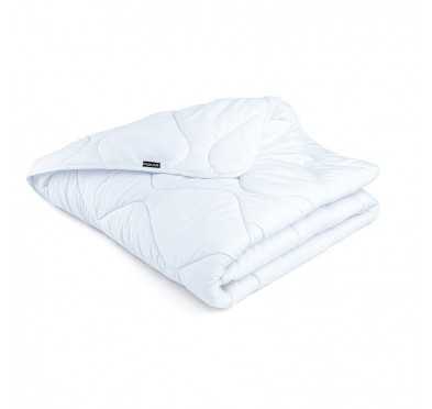 Couette hypoallergénique toute saisons 200x200