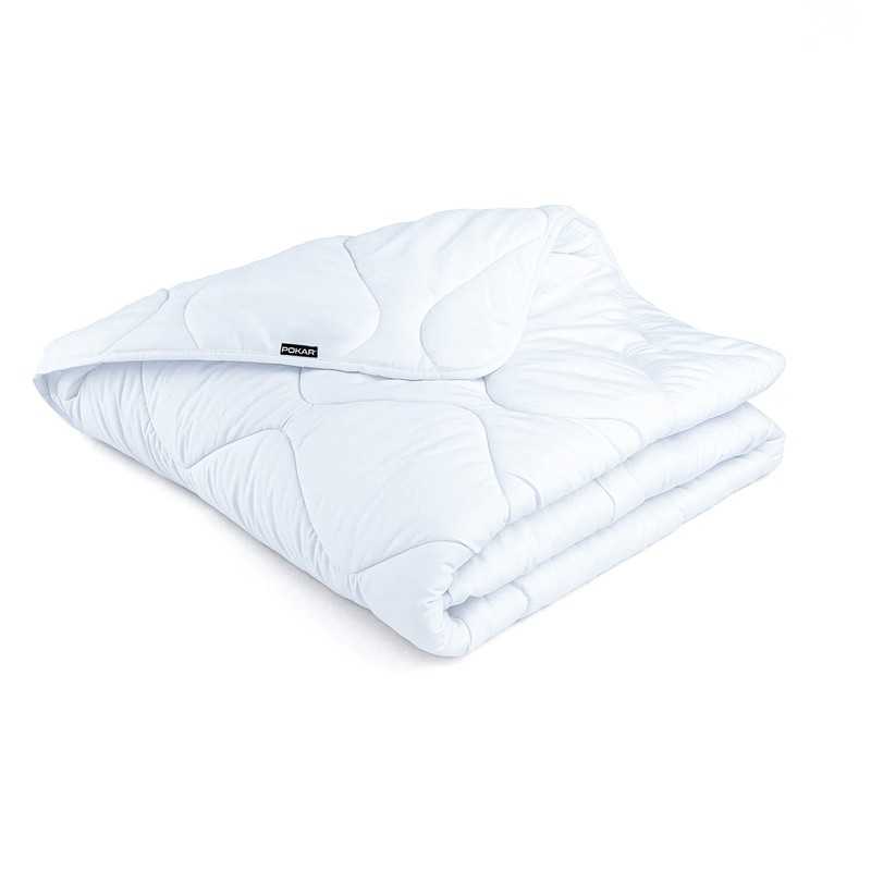 Couette hypoallergénique toute saisons 200x200 Couette hypoallergénique toute saisons 200x200