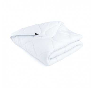 Couette hypoallergénique hiver 200x220